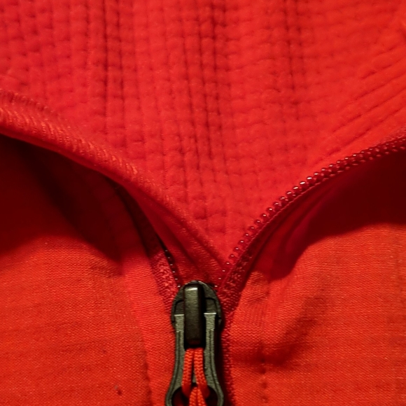 The North Face Men's Half Zip - Picture 6 of 6
